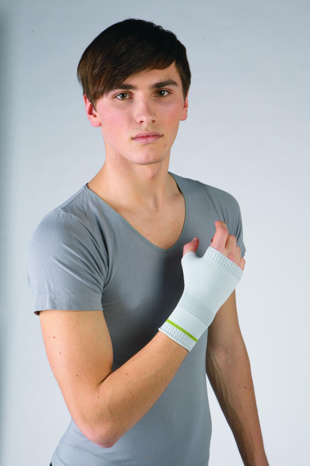 Бандаж для лучезапястного сустава L (17-19) Технологии здоровья  S-HT06WT